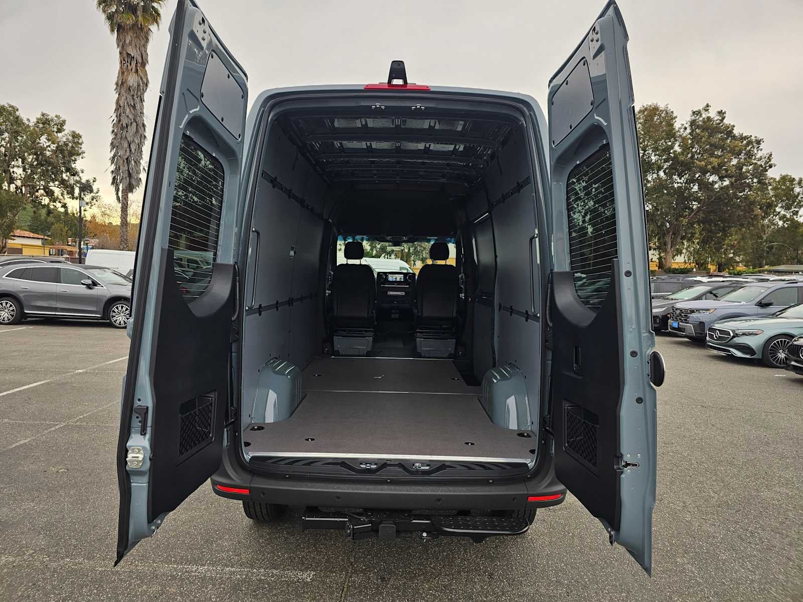 2026 Mercedes-Benz Sprinter 2500 Standard Roof I4 Diesel HO 144" AWD