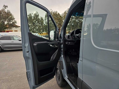 2026 Mercedes-Benz Sprinter 2500 Standard Roof I4 Diesel HO 144" AWD