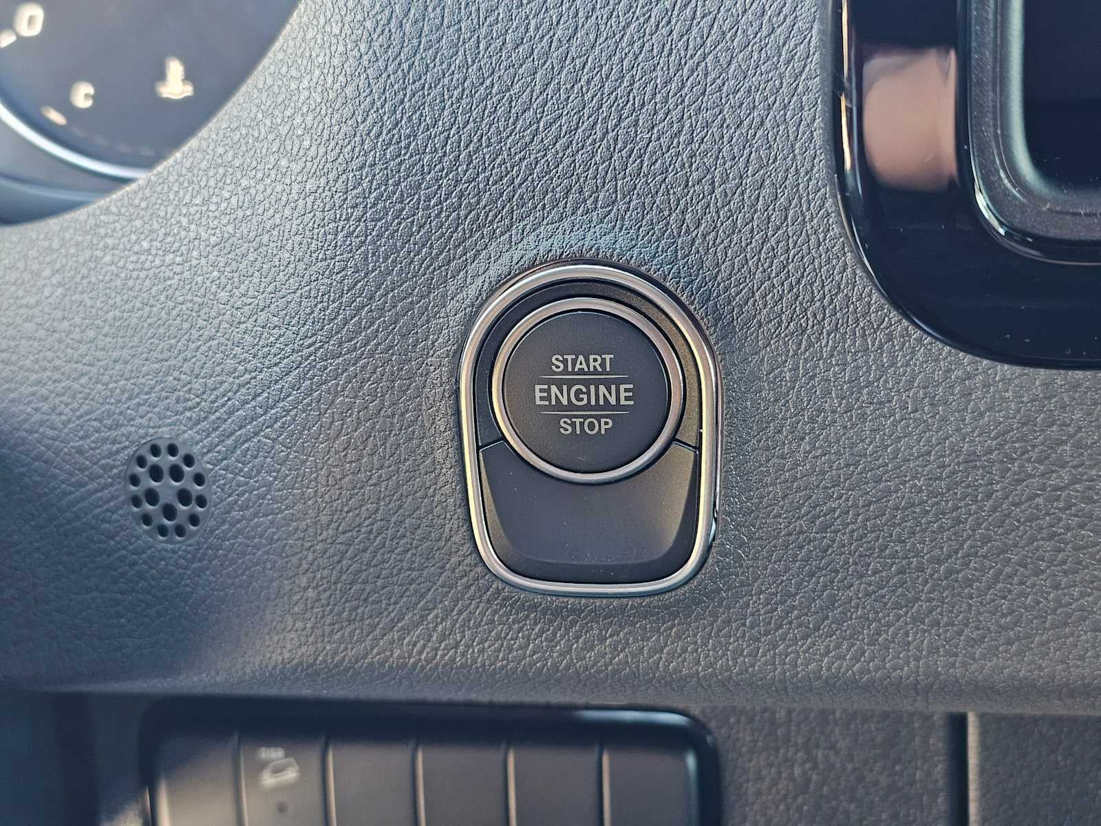 2026 Mercedes-Benz Sprinter 2500 Standard Roof I4 Diesel HO 144" AWD