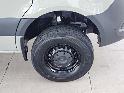 2026 Mercedes-Benz Sprinter 2500 Standard Roof I4 Diesel HO 144" AWD