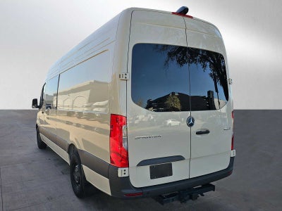 2025 Mercedes-Benz Sprinter 2500 High Roof I4 Diesel HO 170" RWD