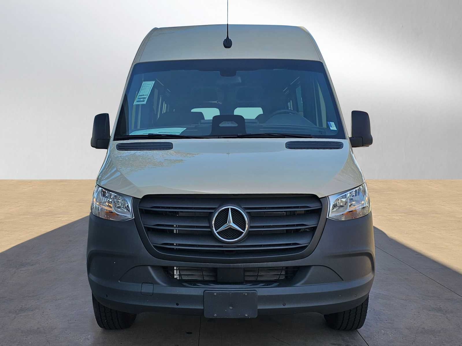 2025 Mercedes-Benz Sprinter 2500 High Roof I4 Diesel HO 170" RWD