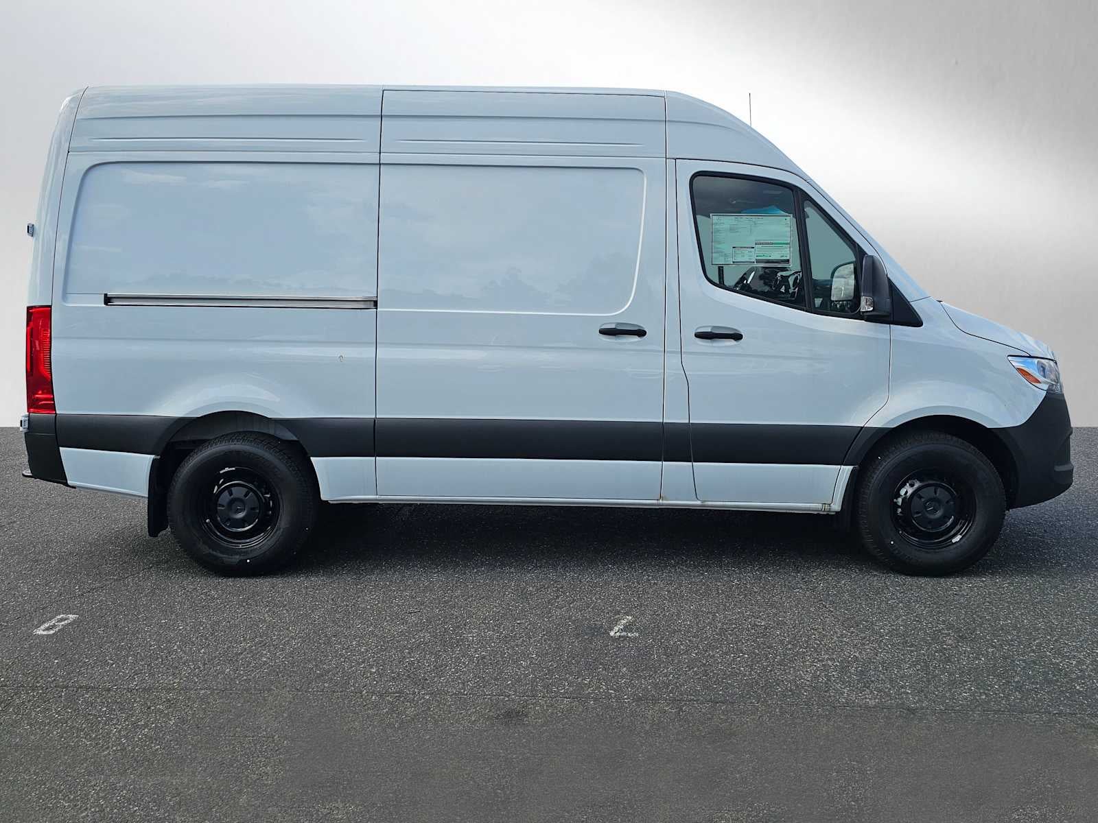 2025 Mercedes-Benz Sprinter 2500 Standard Roof I4 Diesel 144" RWD