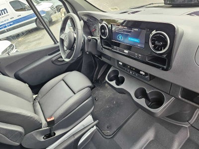 2025 Mercedes-Benz Sprinter 2500 Standard Roof I4 Diesel 144" RWD