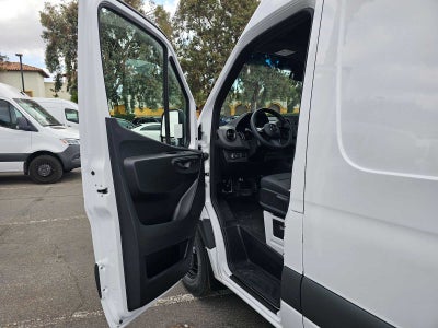 2025 Mercedes-Benz Sprinter 2500 Standard Roof I4 Diesel 144" RWD