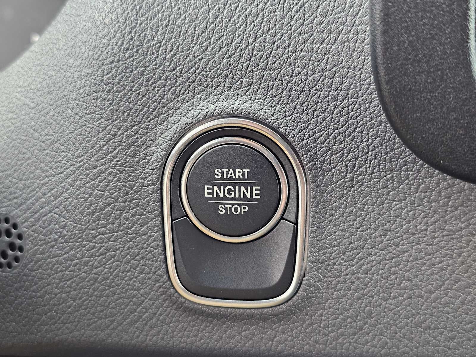 2025 Mercedes-Benz Sprinter 2500 Standard Roof I4 Diesel 144" RWD