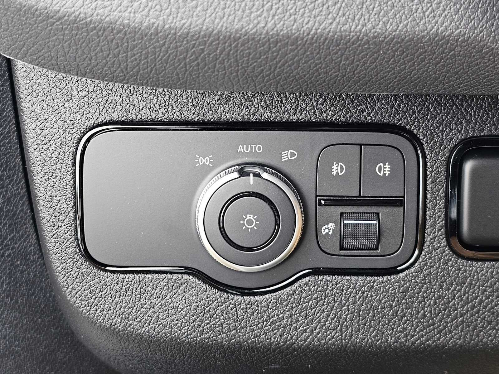 2025 Mercedes-Benz Sprinter 2500 Standard Roof I4 Diesel 144" RWD