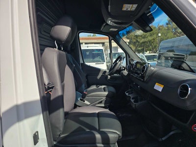 2026 Mercedes-Benz Sprinter 2500 Standard Roof I4 Diesel 144" RWD