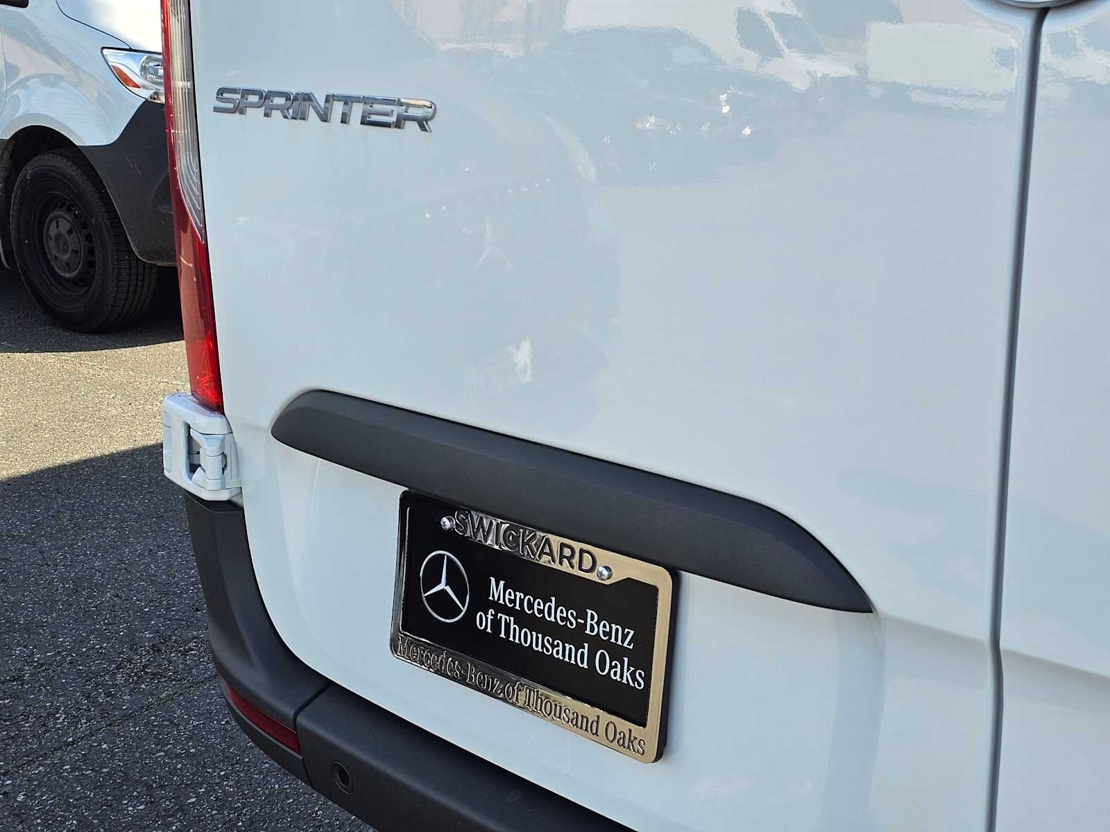 2026 Mercedes-Benz Sprinter 2500 Standard Roof I4 Diesel 144" RWD