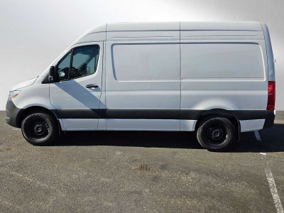 2026 Mercedes-Benz Sprinter 2500 Standard Roof I4 Diesel 144" RWD