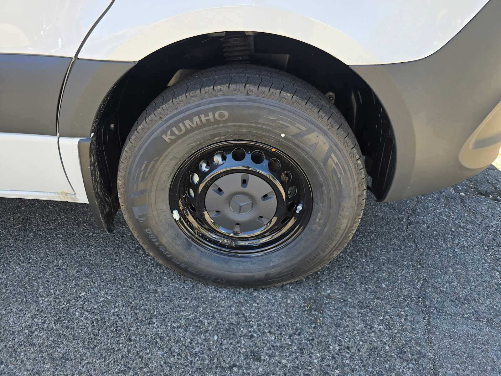 2025 Mercedes-Benz Sprinter 2500 Standard Roof I4 Diesel 144" RWD