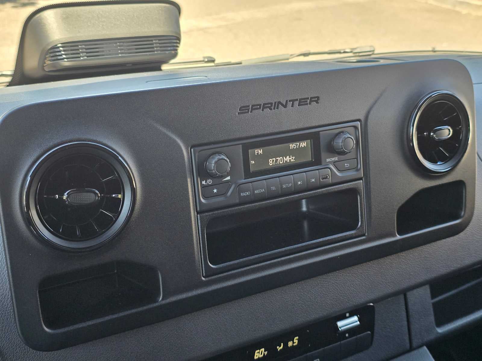 2025 Mercedes-Benz Sprinter 2500 Standard Roof I4 Diesel 144" RWD