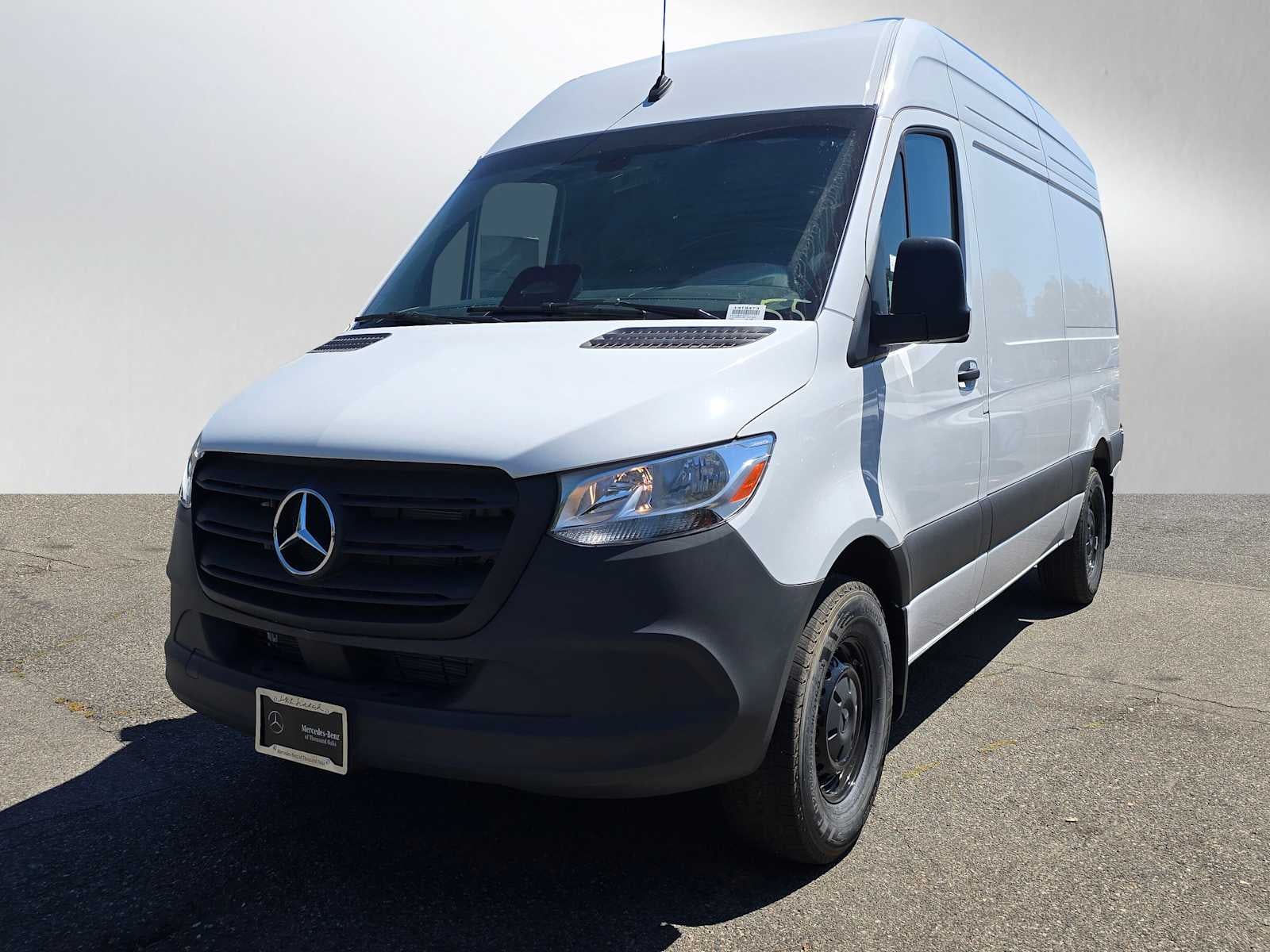 2025 Mercedes-Benz Sprinter 2500 Standard Roof I4 Diesel 144" RWD
