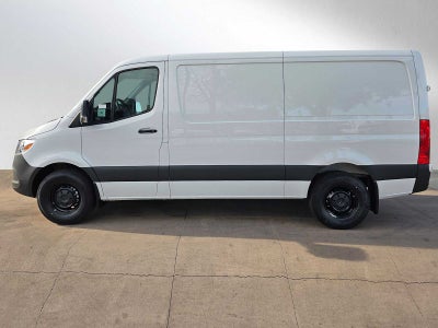 2026 Mercedes-Benz Sprinter 2500 Standard Roof I4 Diesel 144" RWD