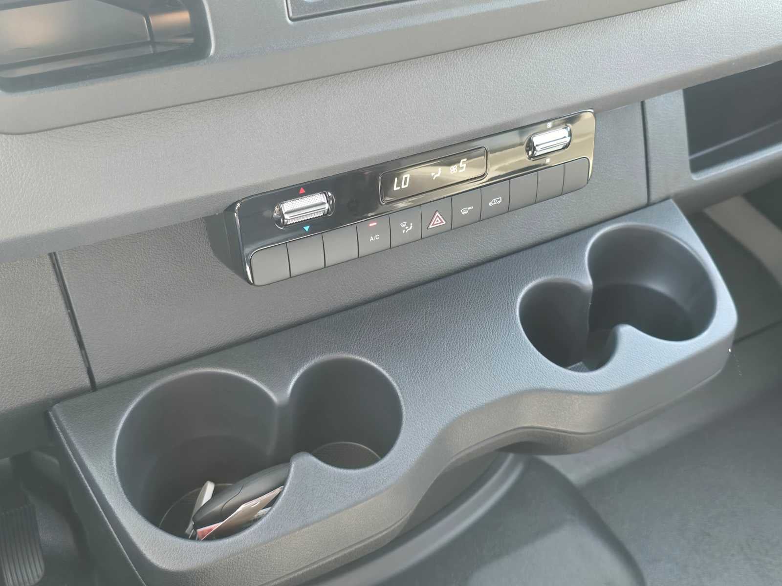 2025 Mercedes-Benz Sprinter 2500 Standard Roof I4 Diesel 144" RWD