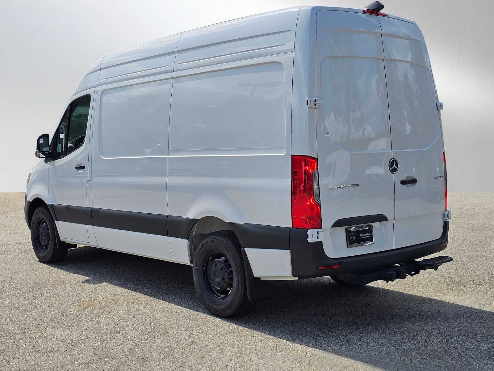 2025 Mercedes-Benz Sprinter 2500 Standard Roof I4 Diesel 144" RWD