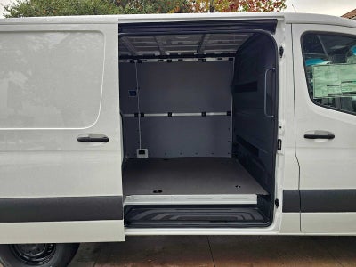 2026 Mercedes-Benz Sprinter 2500 Standard Roof I4 Diesel 144" RWD