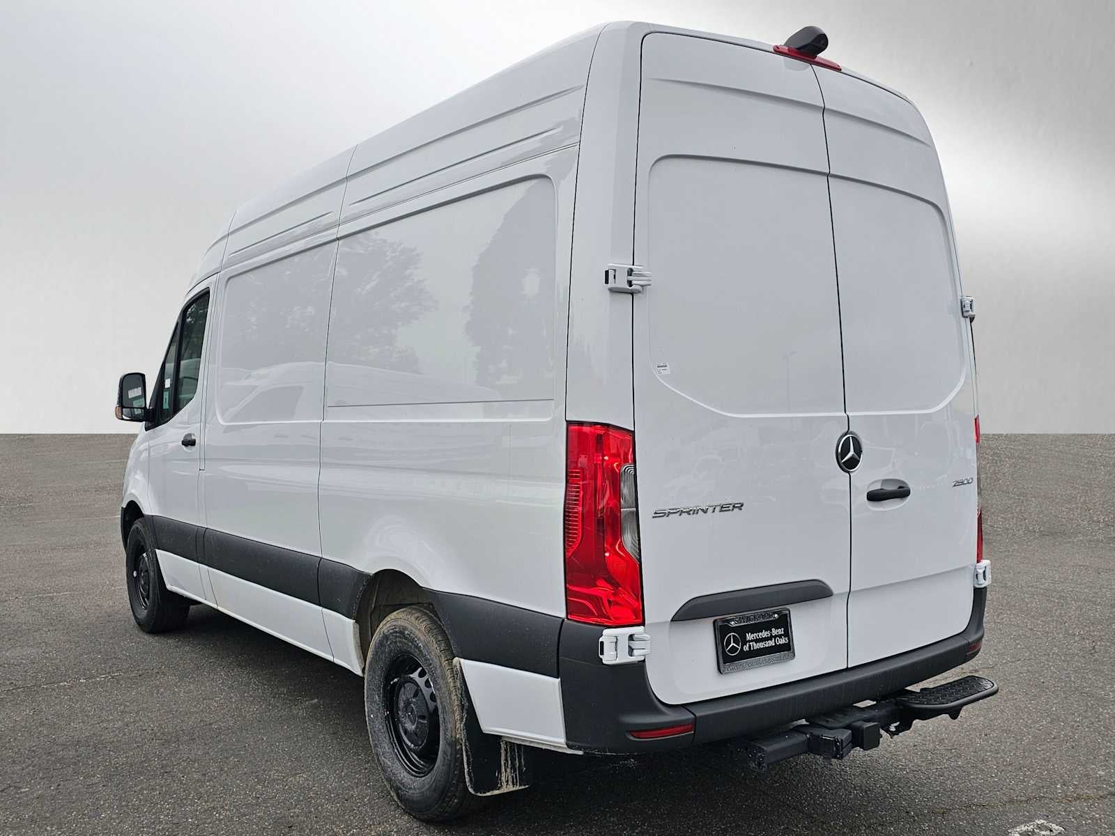 2025 Mercedes-Benz Sprinter 2500 Standard Roof I4 Diesel 144" RWD