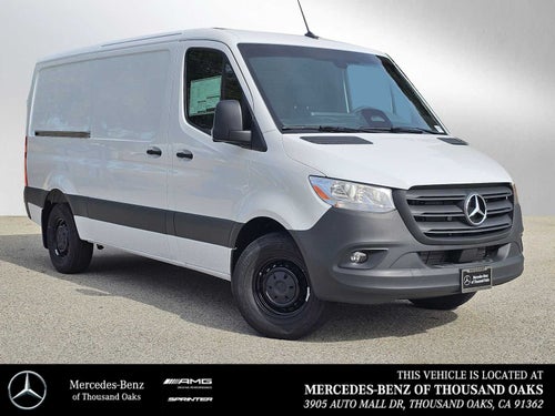 2026 Mercedes-Benz Sprinter 2500 Standard Roof I4 Diesel 144" RWD