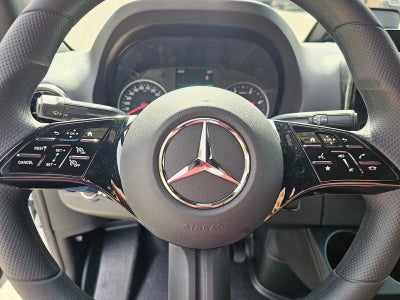 2026 Mercedes-Benz Sprinter 2500 Standard Roof I4 Diesel 144" RWD