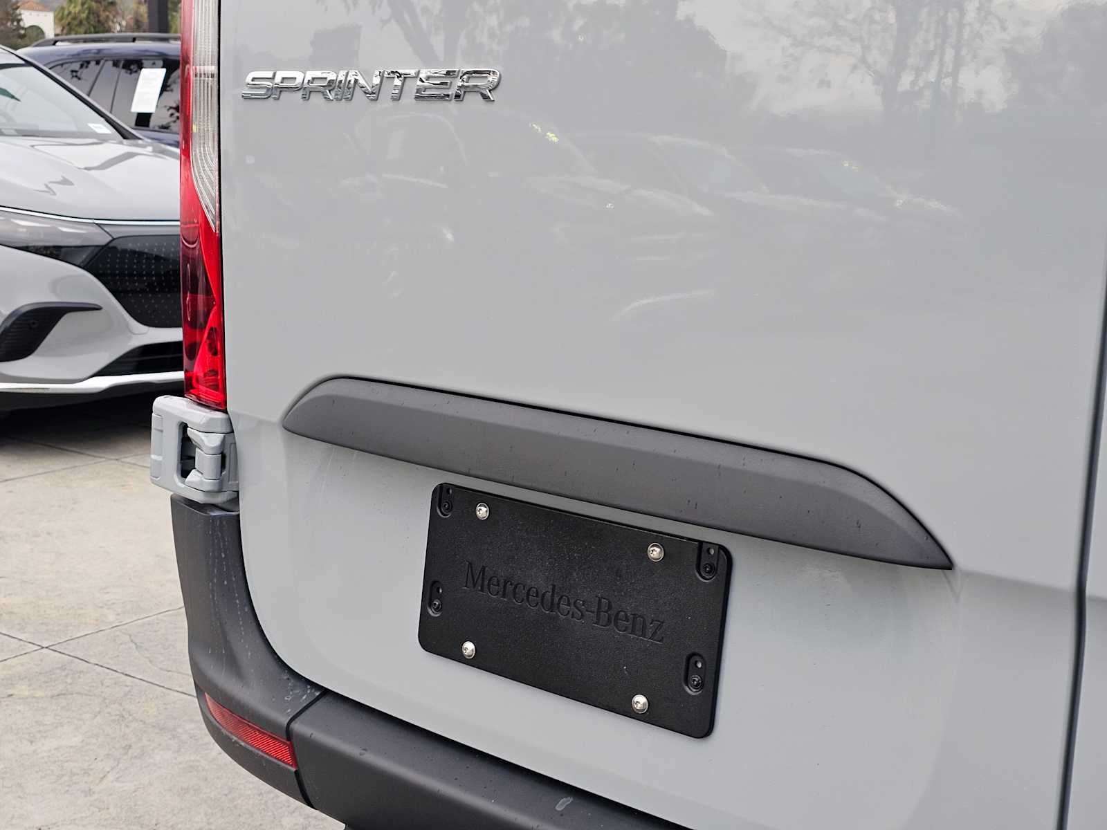 2025 Mercedes-Benz Sprinter 2500 Standard Roof I4 Diesel HO 144" AWD