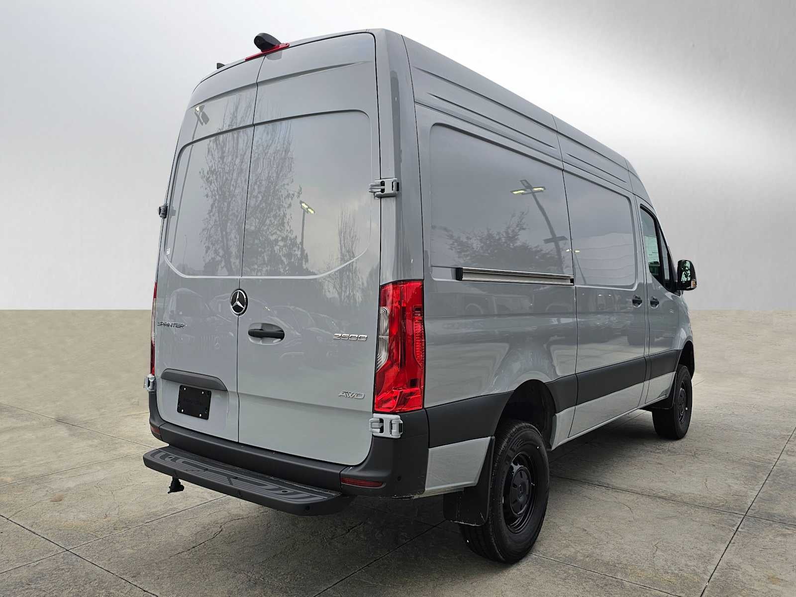 2025 Mercedes-Benz Sprinter 2500 Standard Roof I4 Diesel HO 144" AWD
