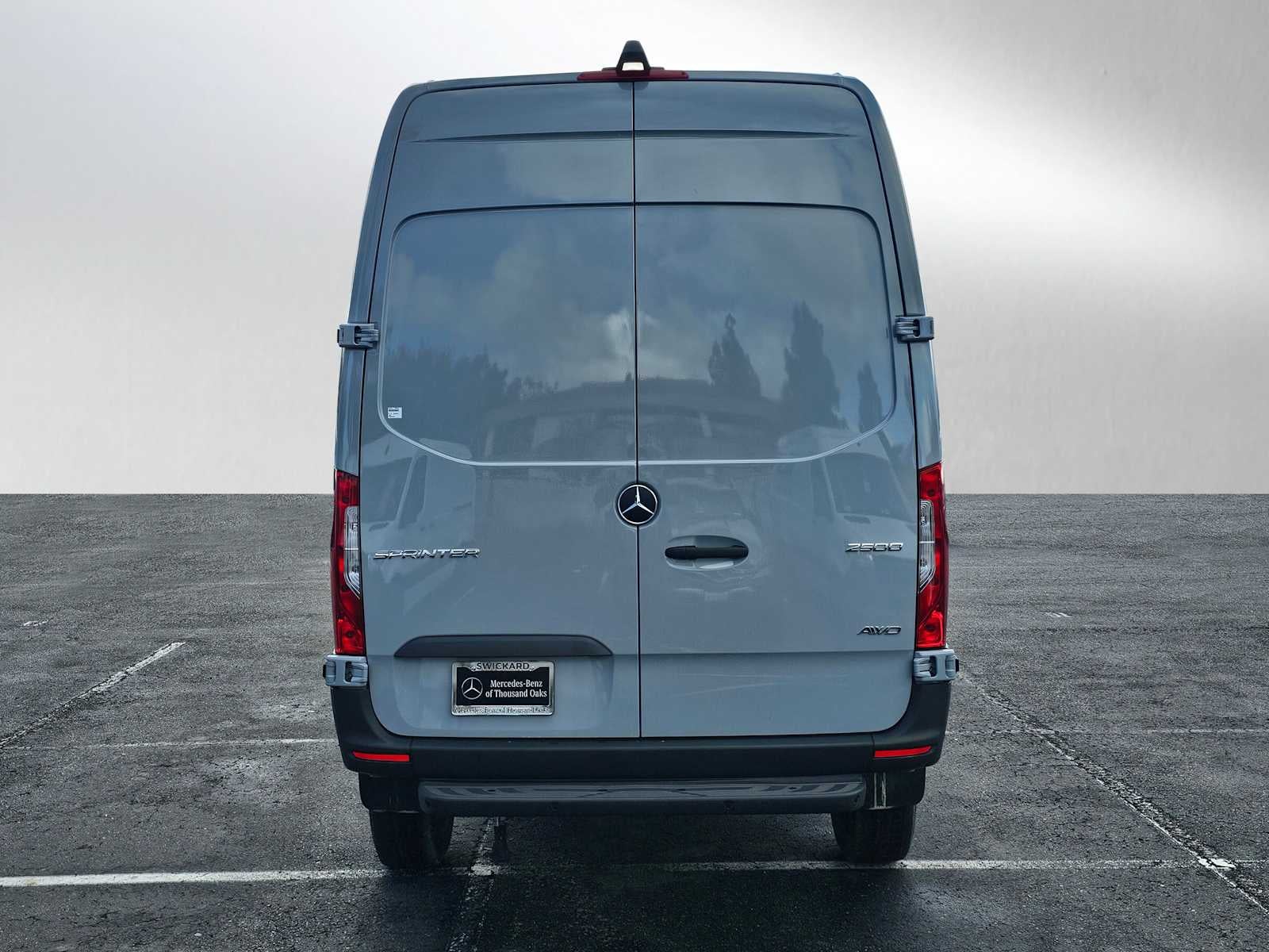 2025 Mercedes-Benz Sprinter 2500 Standard Roof I4 Diesel HO 144" AWD