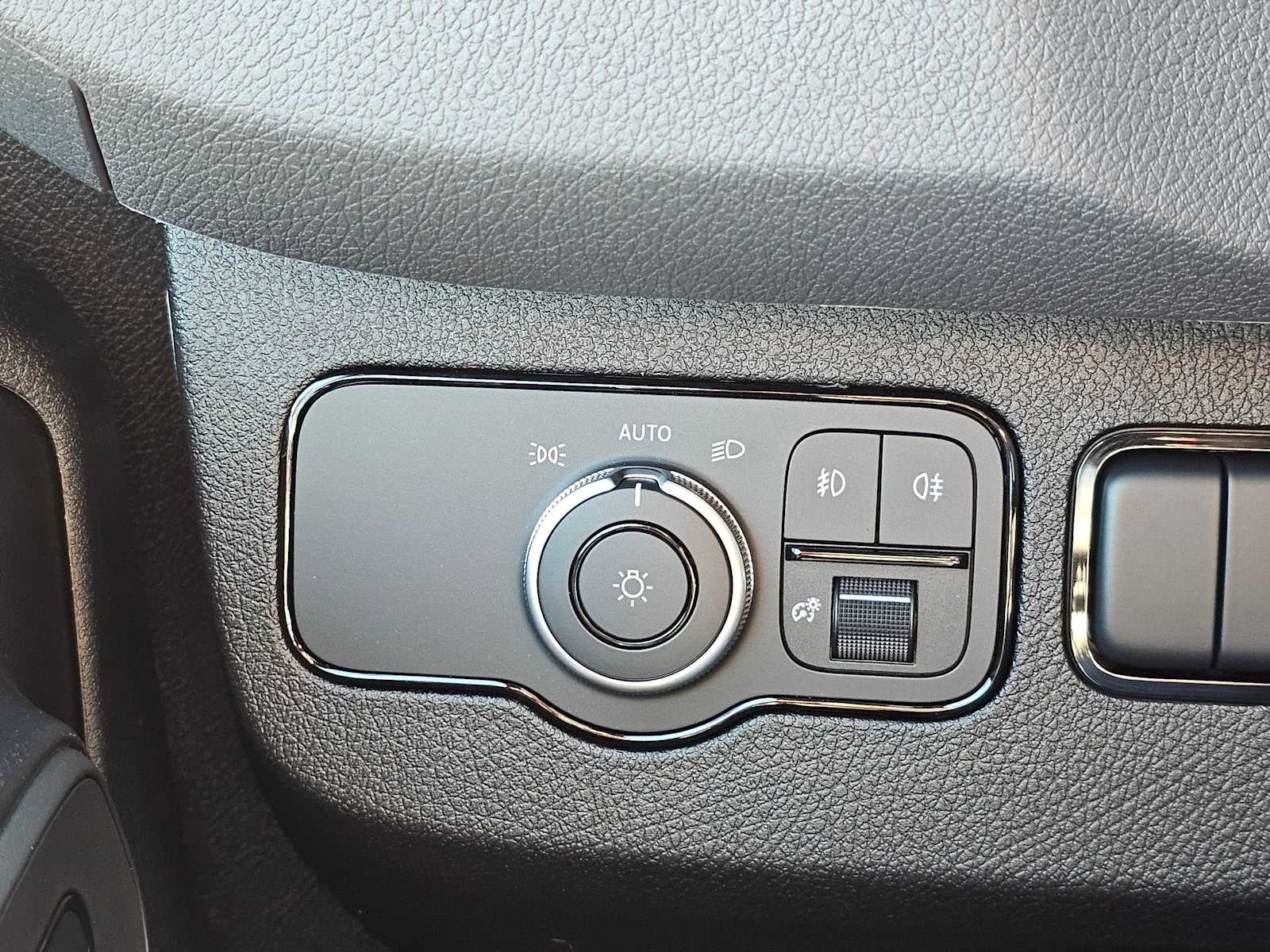 2026 Mercedes-Benz Sprinter 2500 Standard Roof I4 Diesel HO 144" AWD