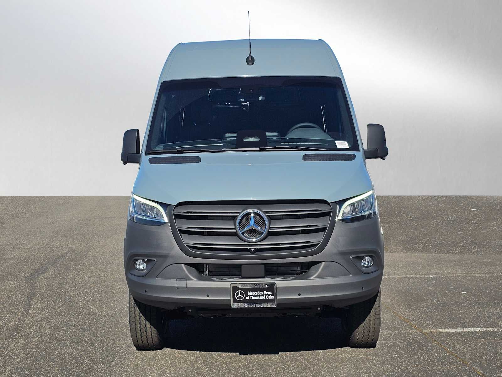 2026 Mercedes-Benz Sprinter 2500 Standard Roof I4 Diesel HO 144" AWD