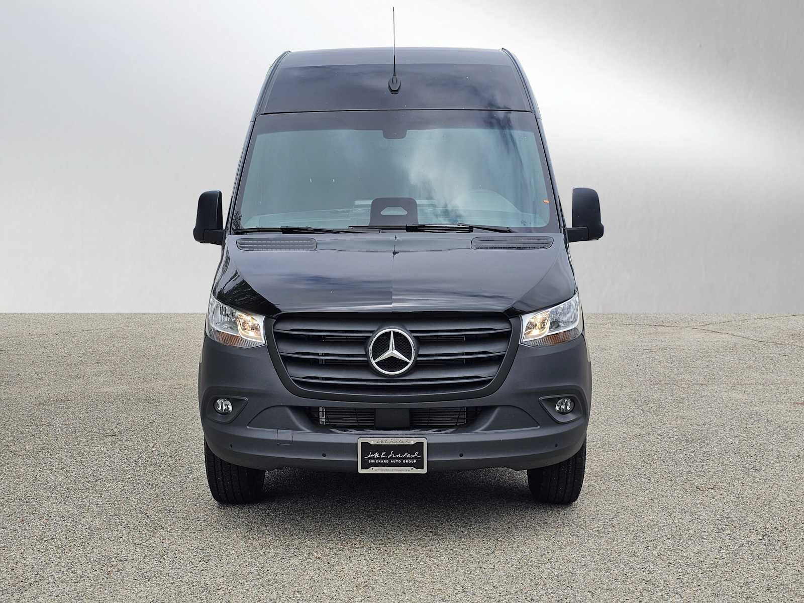 2025 Mercedes-Benz Sprinter 2500 High Roof I4 Diesel HO 170" RWD