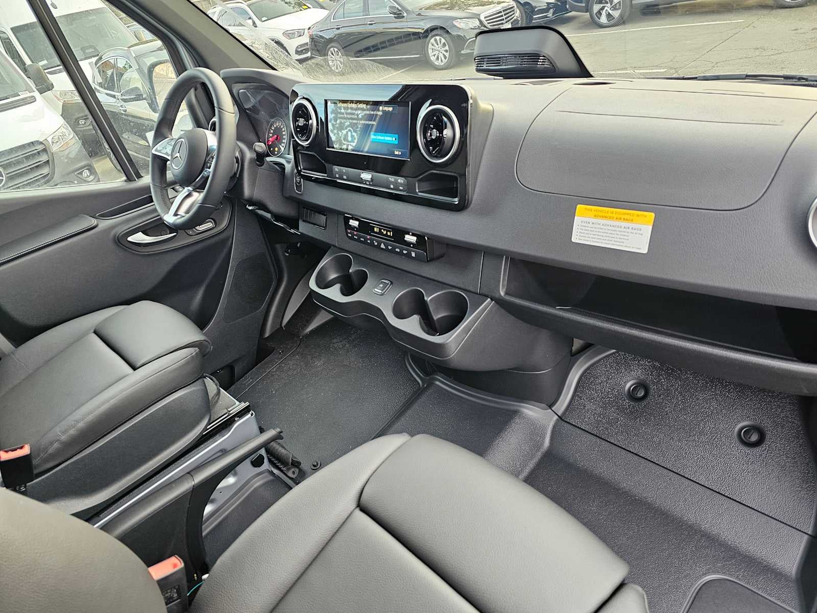 2025 Mercedes-Benz Sprinter 2500 Standard Roof I4 Diesel HO 144" RWD