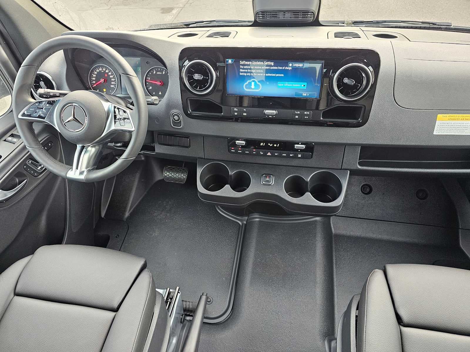 2025 Mercedes-Benz Sprinter 2500 Standard Roof I4 Diesel HO 144" RWD