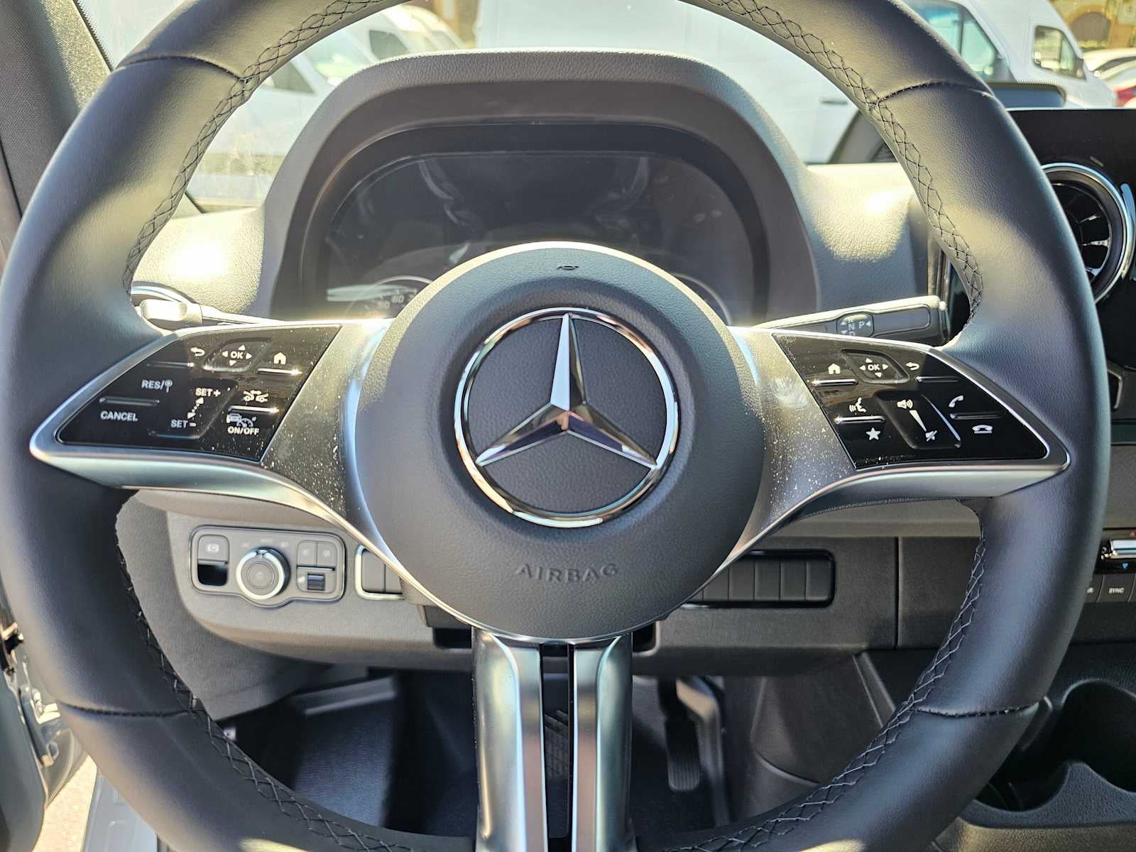 2025 Mercedes-Benz Sprinter 2500 Standard Roof I4 Diesel HO 144" RWD