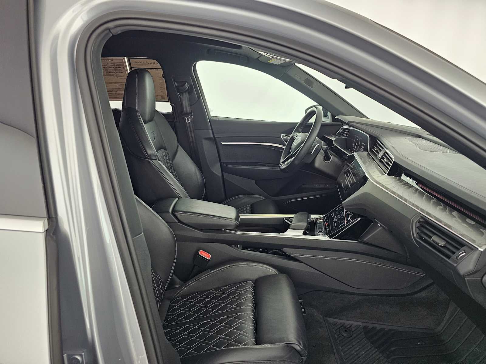 2022 Audi e-tron S Sportback Prestige