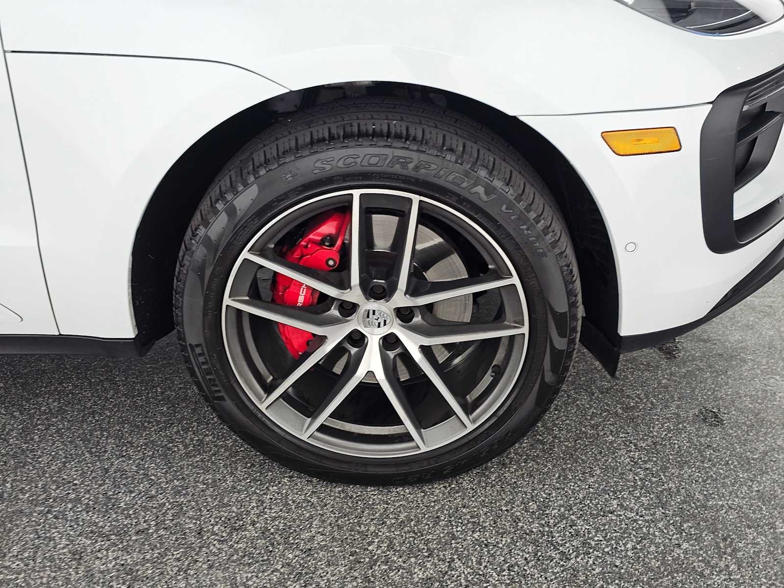 2024 Porsche Macan S