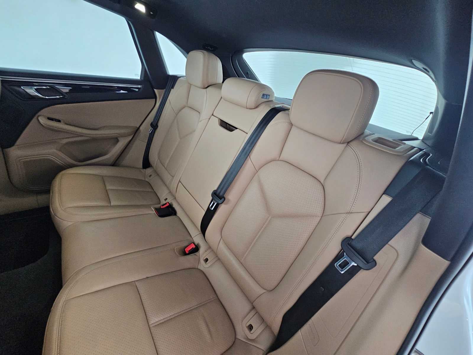 2024 Porsche Macan S