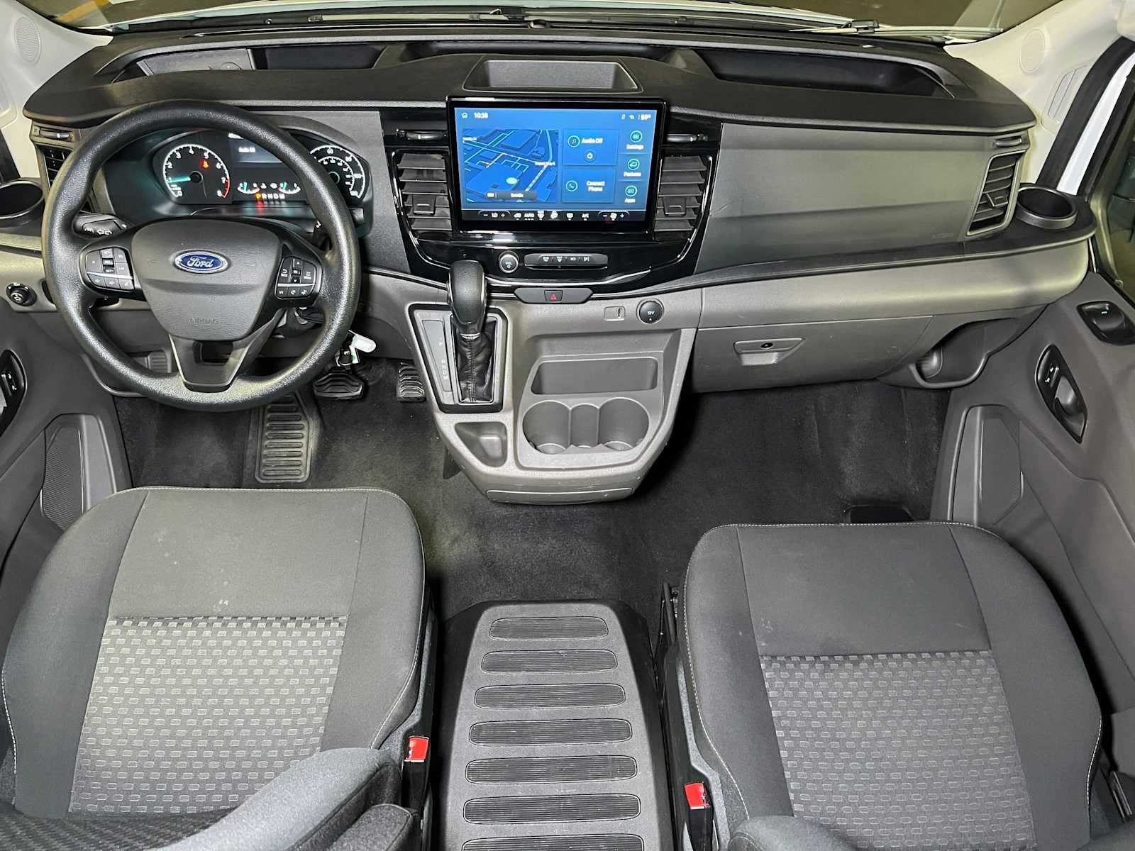 2023 Ford Transit Passenger Wagon XLT