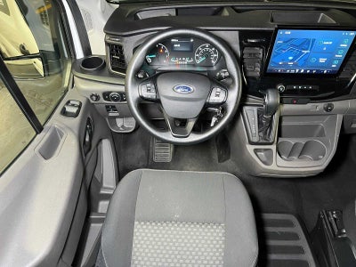 2023 Ford Transit Passenger Wagon XLT