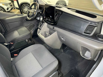 2023 Ford Transit Passenger Wagon XLT