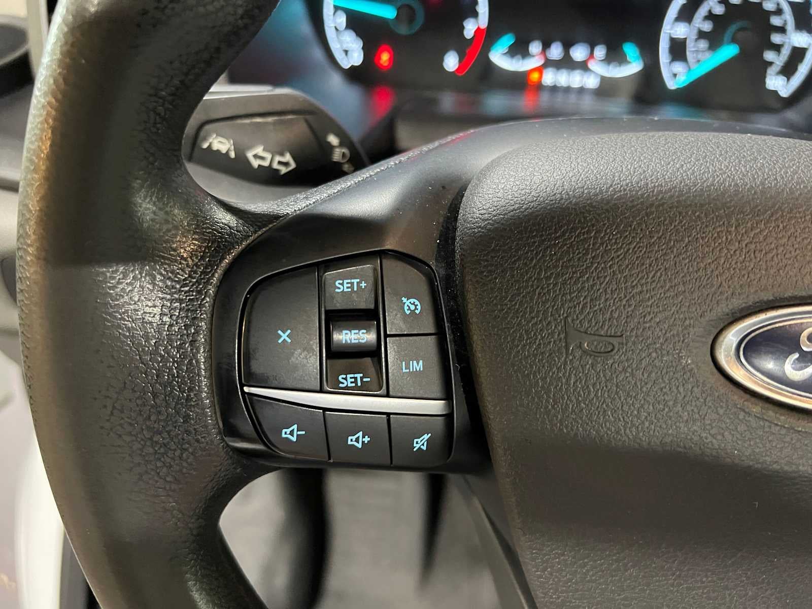 2023 Ford Transit T-250 130" Med Rf 9070 GVWR AWD