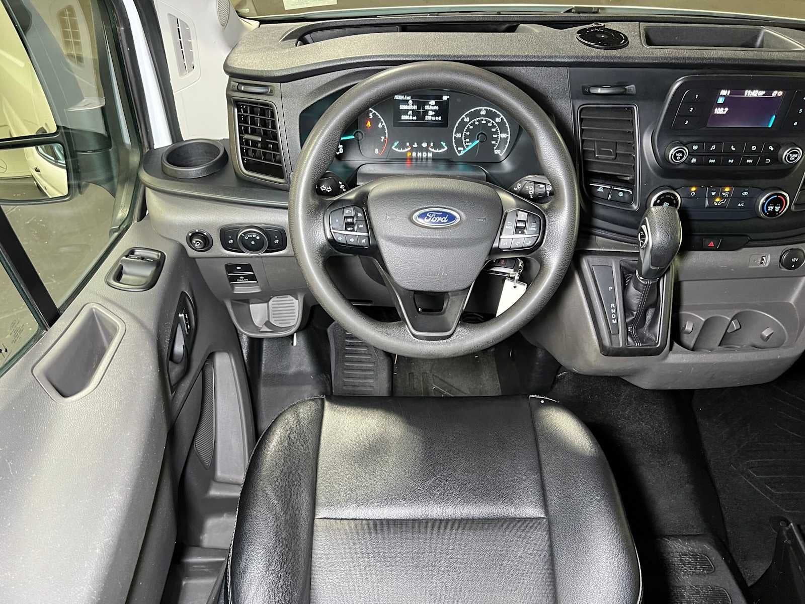 2023 Ford Transit T-250 130" Med Rf 9070 GVWR AWD