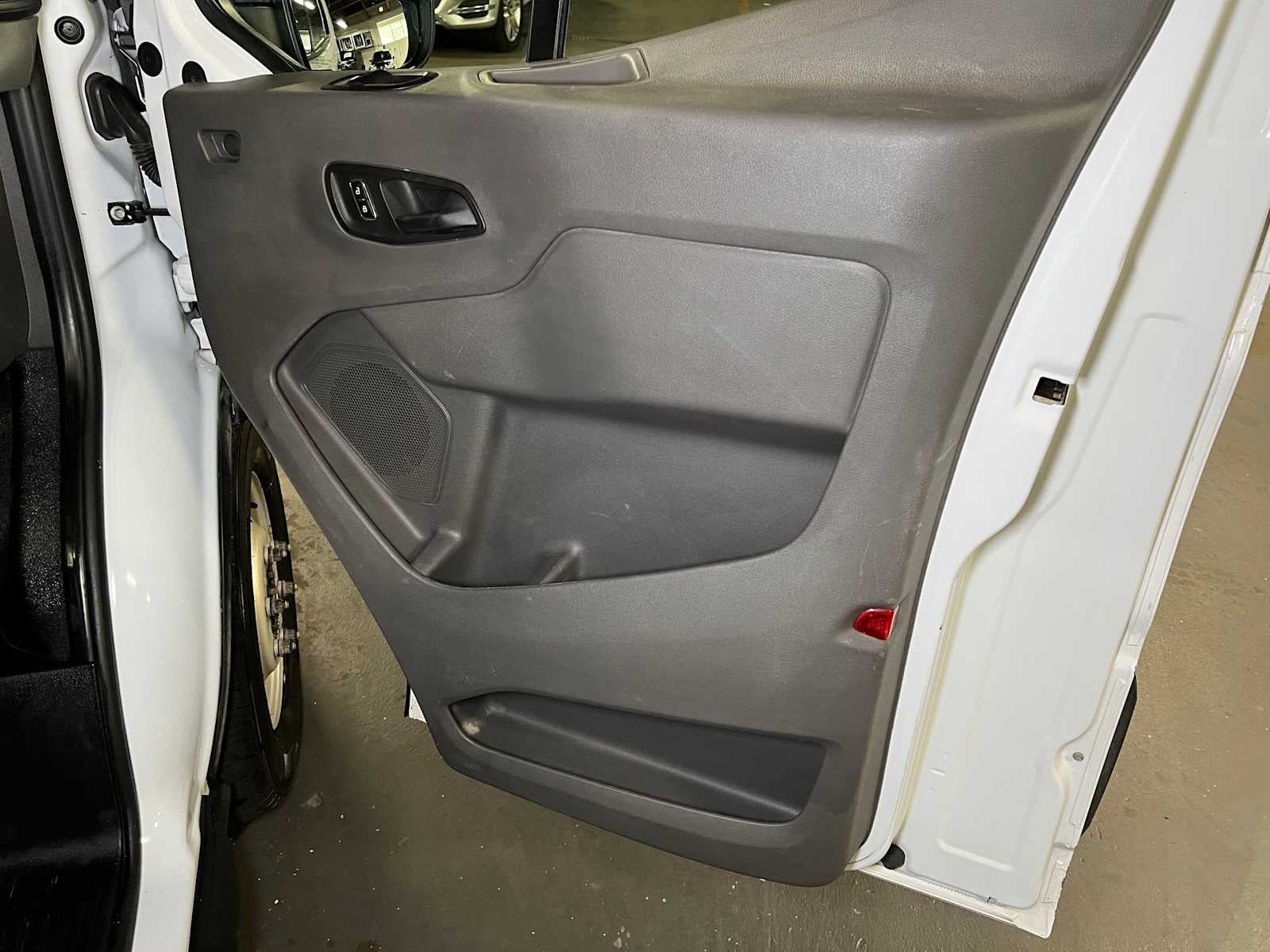 2023 Ford Transit Cargo Van T-250 130" Med Rf 9070 GVWR AWD