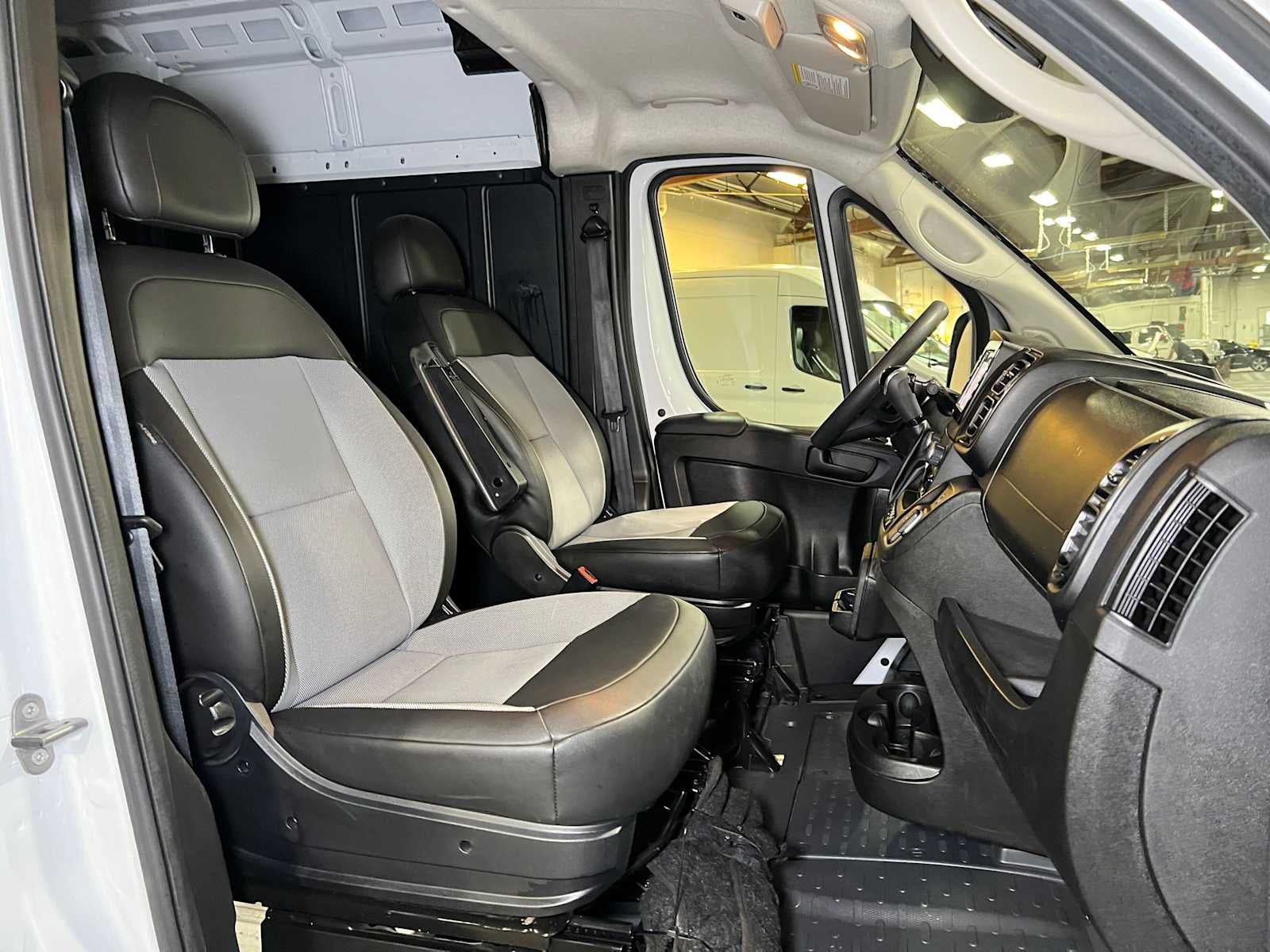 2024 RAM ProMaster Cargo Van Tradesman