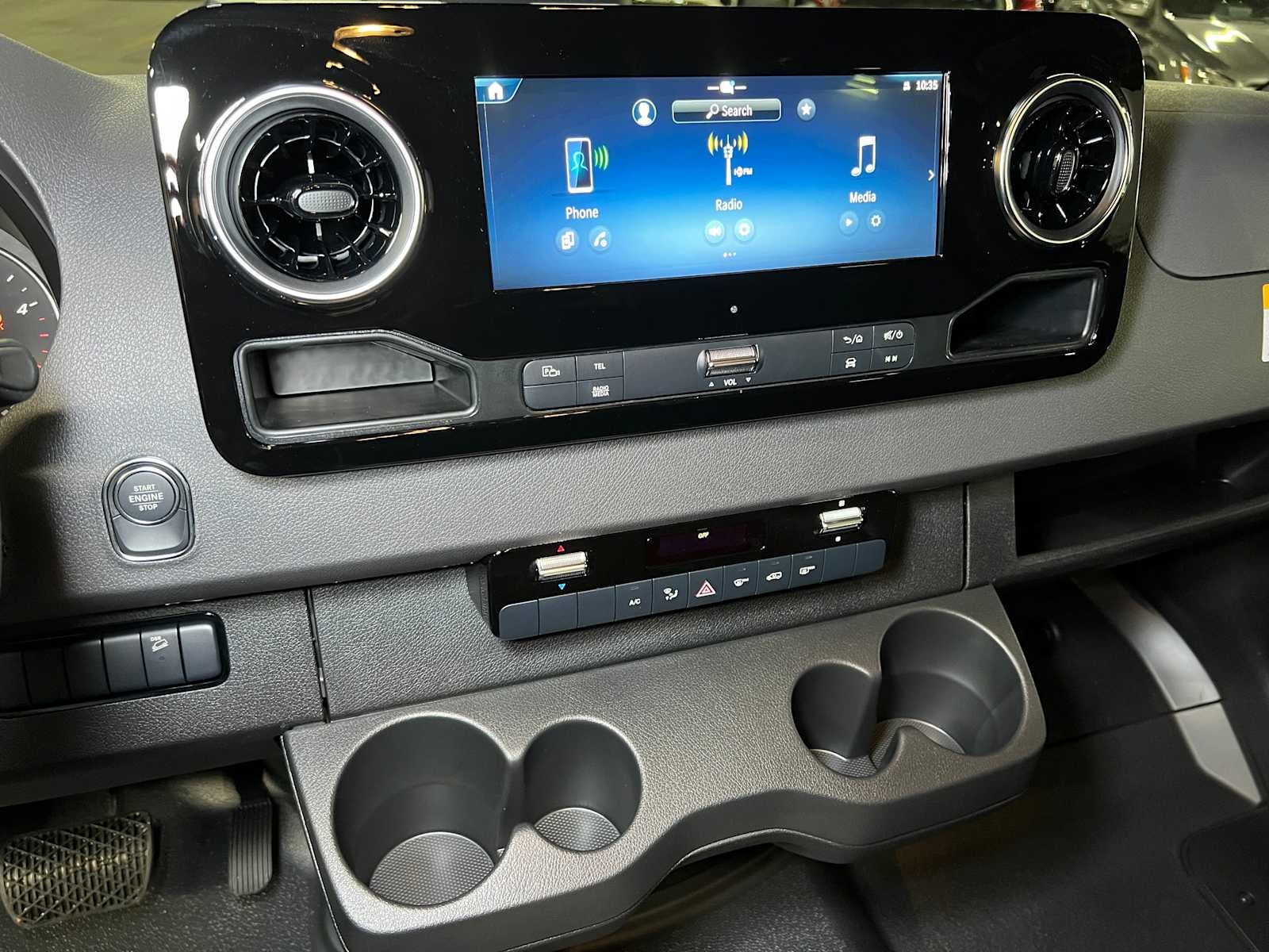 2026 Mercedes-Benz Sprinter 2500 Standard Roof I4 Diesel HO 144" AWD