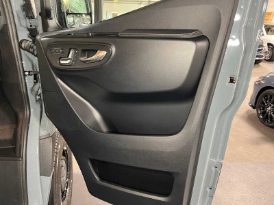 2026 Mercedes-Benz Sprinter 2500 Standard Roof I4 Diesel HO 144 AWD