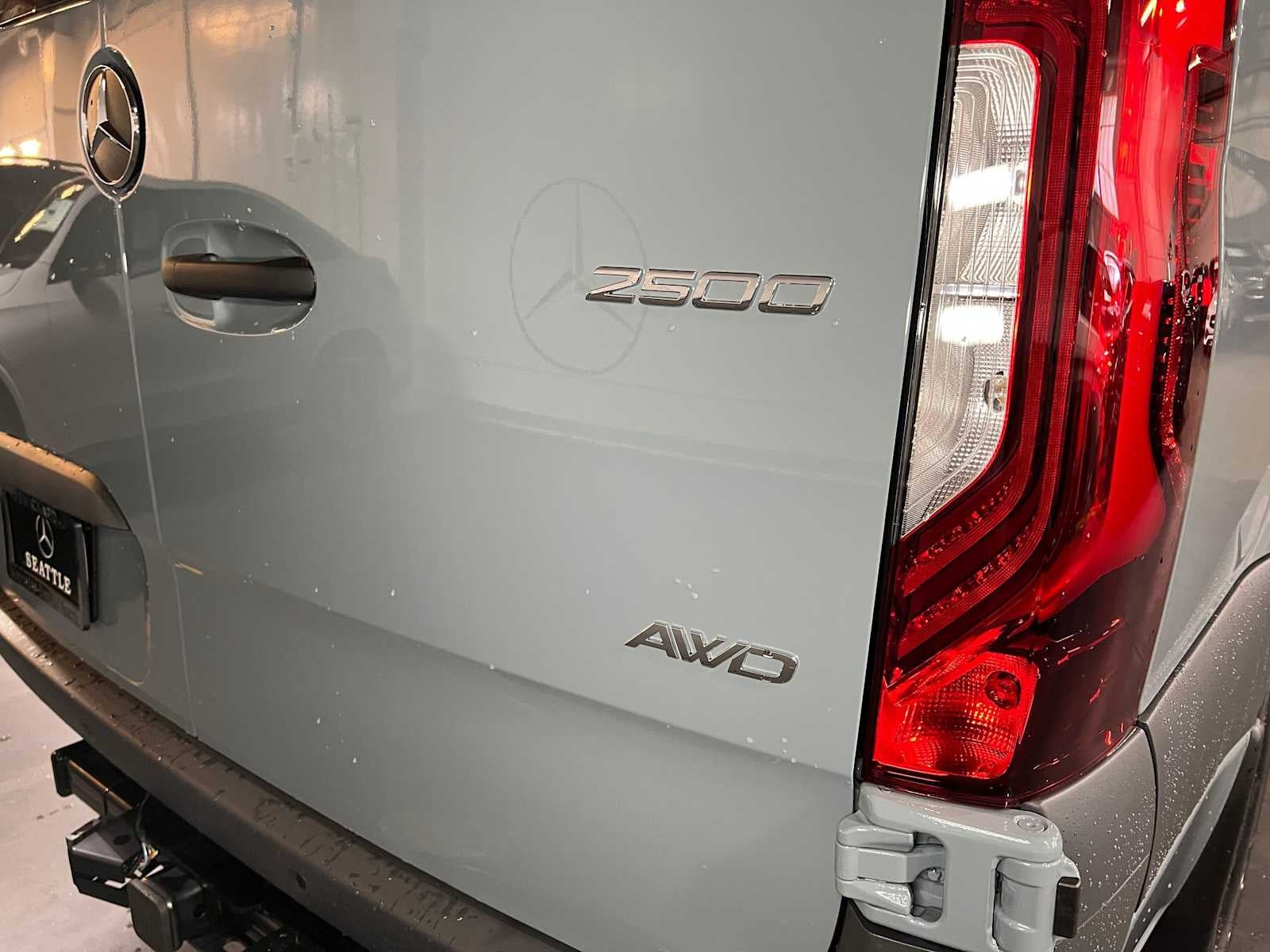 2026 Mercedes-Benz Sprinter 2500 Standard Roof I4 Diesel HO 144 AWD