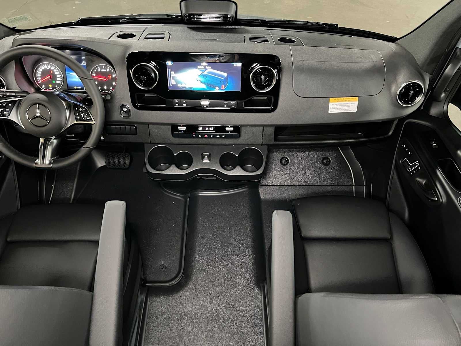 2026 Mercedes-Benz Sprinter 2500 Standard Roof I4 Diesel HO 144 AWD