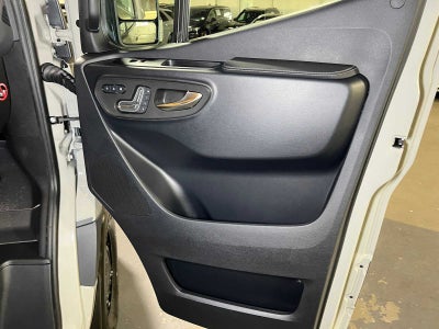 2026 Mercedes-Benz Sprinter 2500 Standard Roof I4 Diesel HO 144 AWD