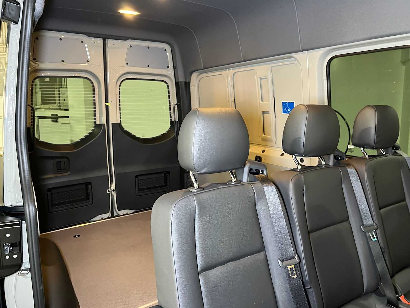 2026 Mercedes-Benz Sprinter 2500 Standard Roof I4 Diesel HO 144 AWD