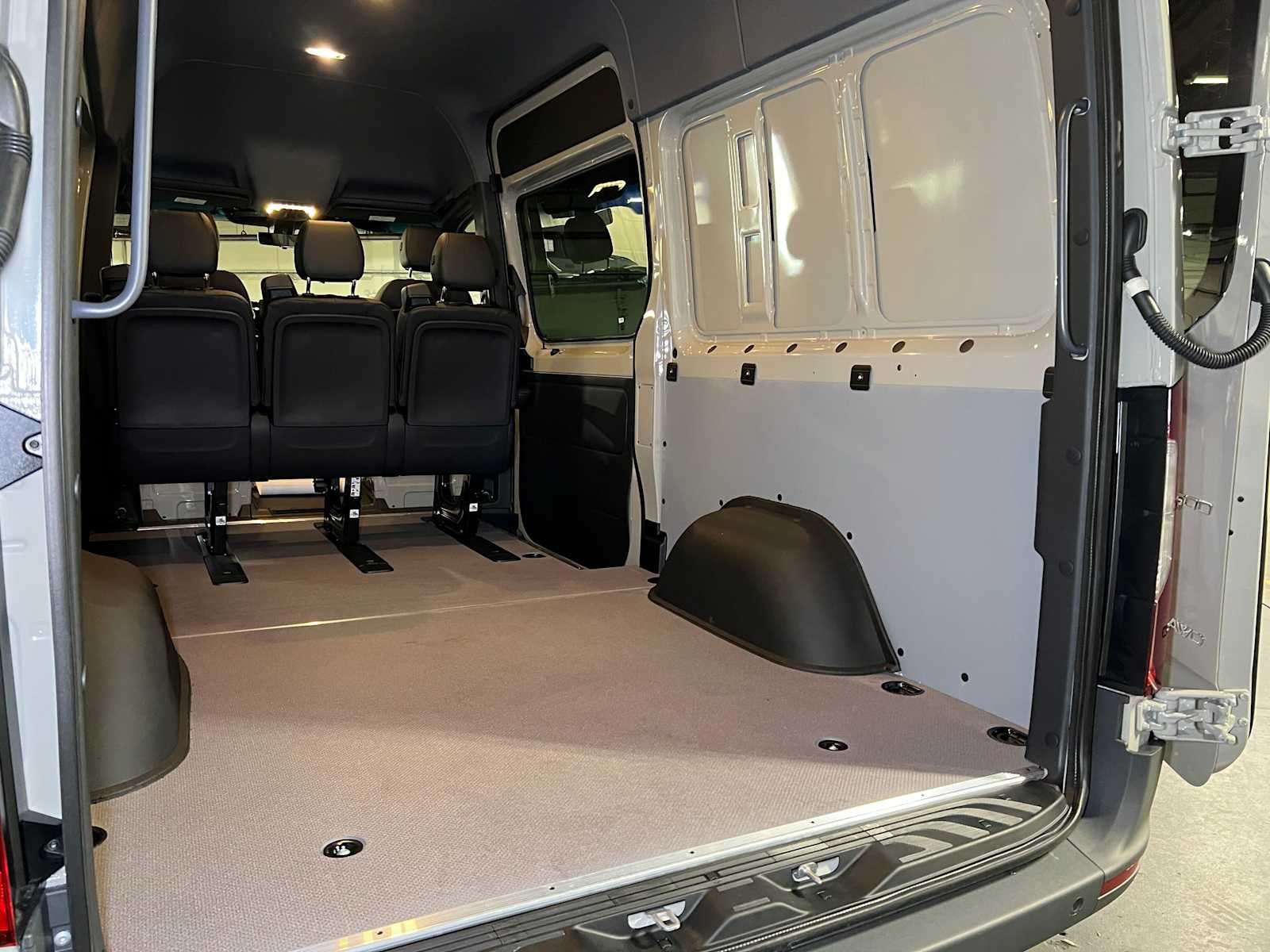 2026 Mercedes-Benz Sprinter 2500 Standard Roof I4 Diesel HO 144 AWD